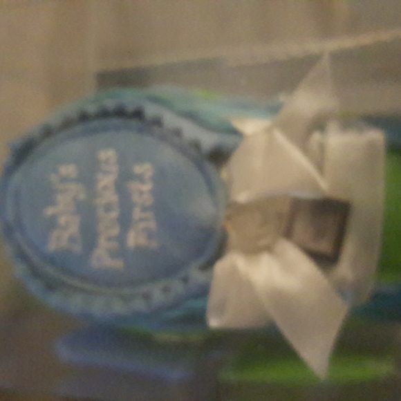 Keepsake Bootie Box - Picture 3 of 5